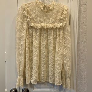 Chrysanthemum Lace Ruffle Woman’s Long Sleeve Top Preloved